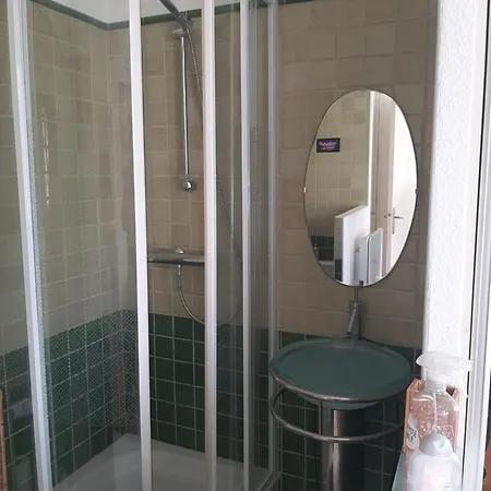 Chambre Confortable En Appartement Partage Valence  Exterior photo